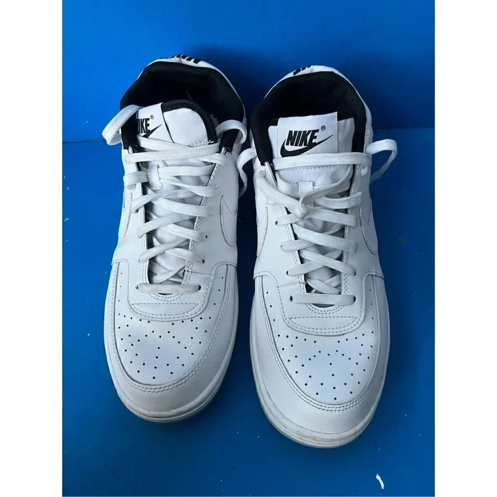 Size 11 - Nike Sky Force 3/4 White W/ Gum Sole